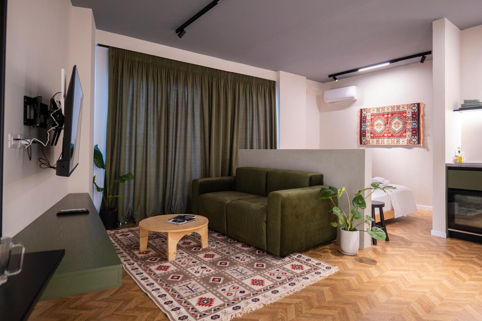 Muz Studios Tirana Exterior foto