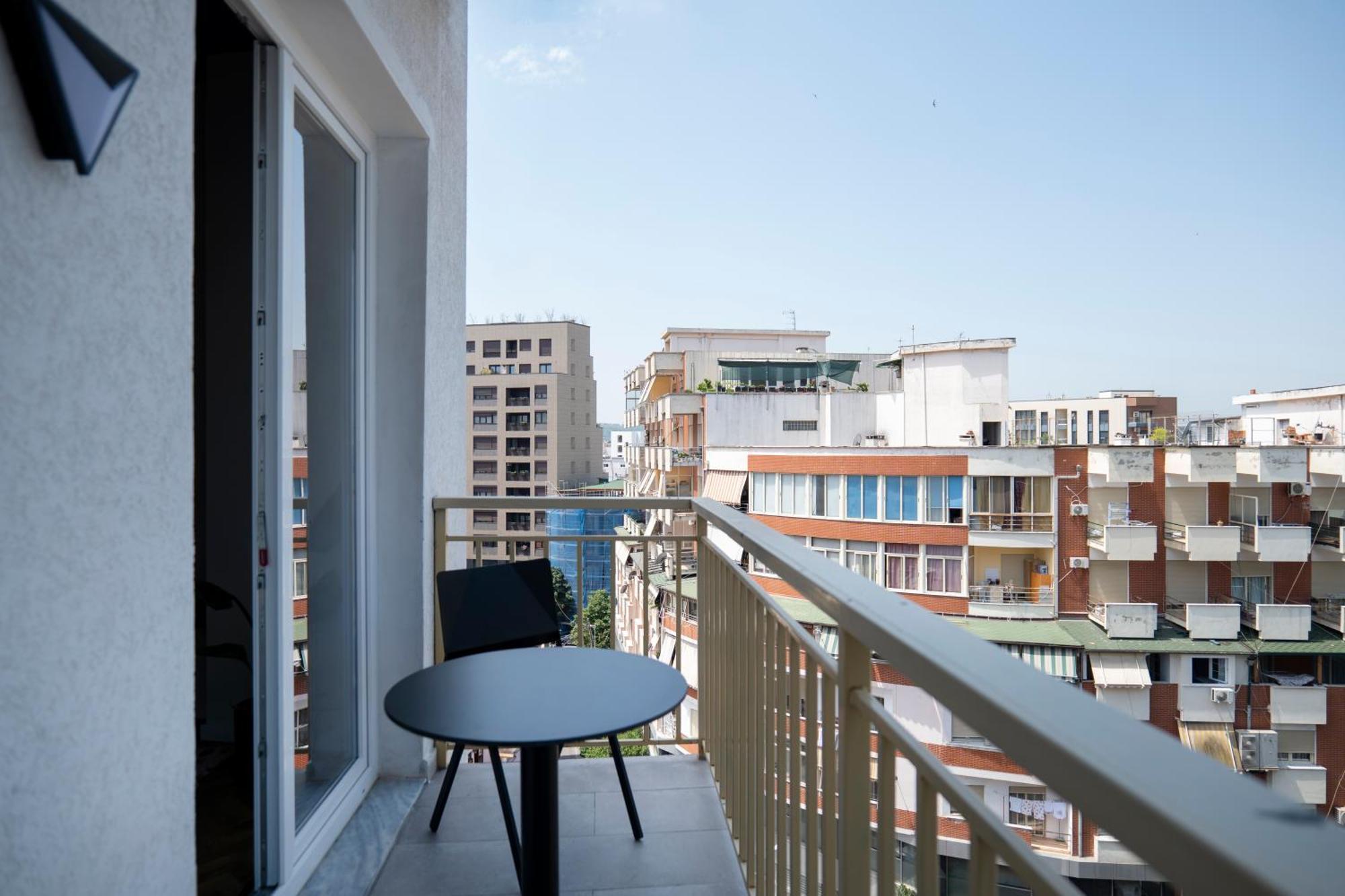 Muz Studios Tirana Exterior foto
